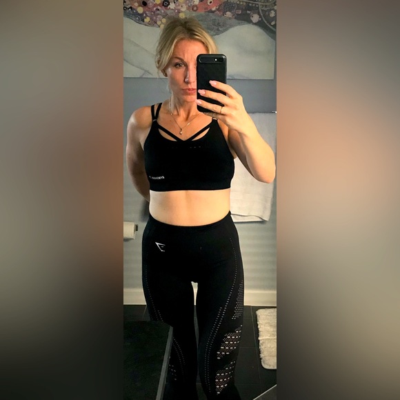 Gymshark Flawless Knit leggings and sports bra. Small. - Picture 2 of 2